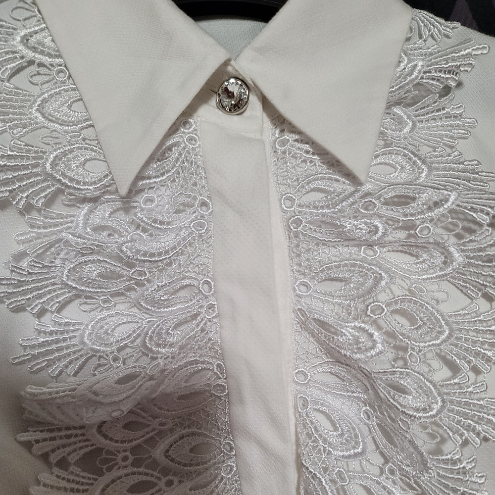 Escada Blouse with lace